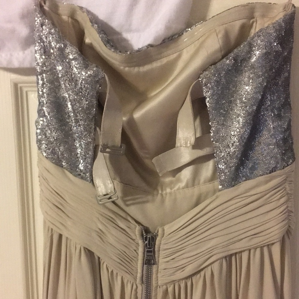 Alice + Olivia Maggie strapless sequin dress . Size 4 - Picture 5 of 7